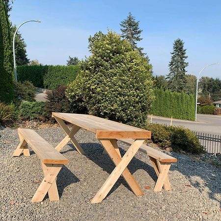 Mountain Retreat 3 Bedroom Garden House Near Heritage Park, Coliseum , Hwy 1, Fishing, Cultus Lake Chilliwack Exterior foto